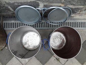 Plechový kbelíky s víkem cca 30 L - 4