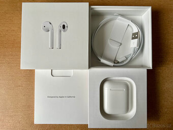 Apple AirPods 2. generace (2019) - 4