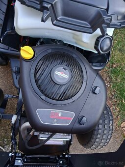 Zahradni traktor STIGA Estate 384 - 4