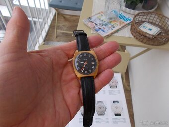 luxusni nenošene funkcni hodinky prim rok 1978 top - 4