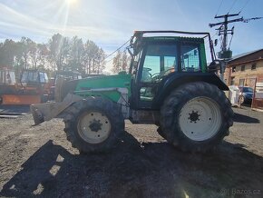 VALTRA 6850 lesní kolový traktor - 4
