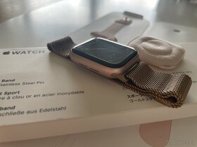 Apple Watch series 4 40 mm rose gold + Milansky tah reminek - 4