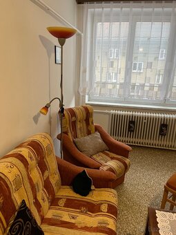 Prodám sedací soupravu – gauč + 2 křesla - 4