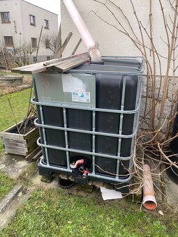 Nádrž na vodu IBC 1000L - 4
