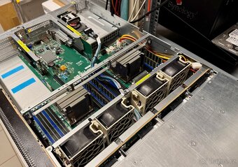 Server 2U Supermicro,16core, 64GB RAM, 4x10Gbit, RAID - 4