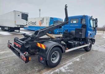 Prodám Nosič kontejnerů Avia D100 - 4