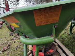 Rozmetadlo průmyslových Hnojiv Amazone - 4