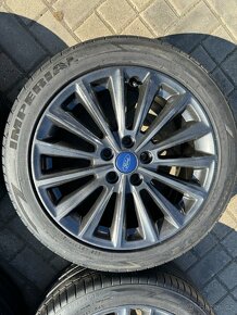 ORIGINÁL Alu Ford 5x108, R17 - LETNÍ PNEU - 4