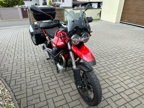 Moto Guzzi V85 TT - 4