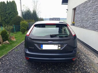 Ford Focus 1.6i 74kw Nová STK - 4