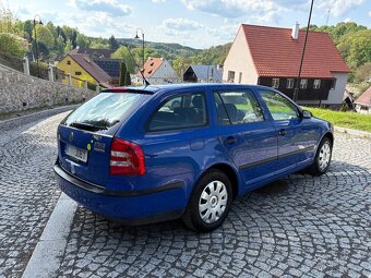 ŠKODA OCTAVIA COMBI 1.6MPI 140.000km NOVÁ STK - 4