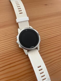 Garmin Fenix 5S - 4
