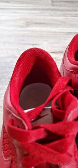 Nike - 4