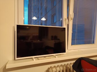 Philips Full HD tv 80cm s dálkovém ovládáním. - 4