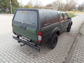 Nissan Navara 2.5 TD Double-Cab 4x4 tažné 3t - 4