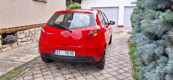 Mazda 2 - 4