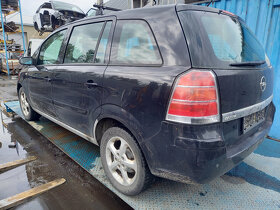 Opel Zafira 1.6 16V ( Z16YNG ) 69kW r.2006 černá Z20R - 4