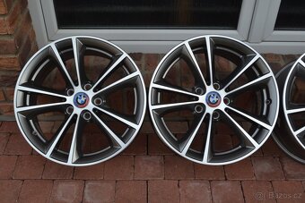 5x112 R17 Hliníkové disky originál BMW 5 G30 G31 - 4