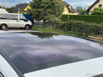 Ford S Max 2.2 Titanium Plus ST Max Výbava - 4