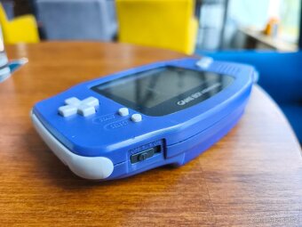 Nintendo Gameboy Advance + 4 TOP hry - 4
