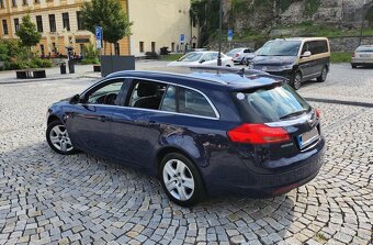 Opel insignia 2.0 TDCI 96kw TOP STAV - 4