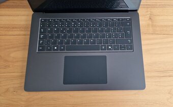 Microsoft Surface Laptop 7 – 15" / 16 GB RAM / 2 TB SSD - 4
