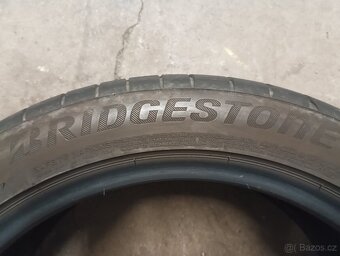 245/45r19 - 4