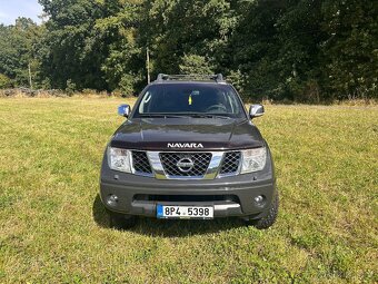 Nissan Navara D40 - 4