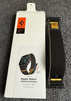 Apple Watch - řemínek Spigen Athlex Air Active. Nový. - 4