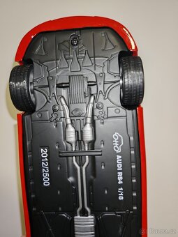 Model audi RS4 RED - 4