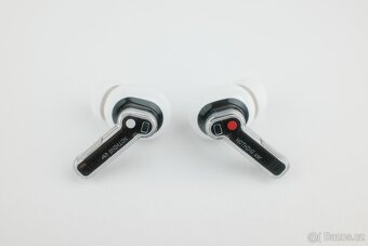 Nothing Ear 2024 - 4