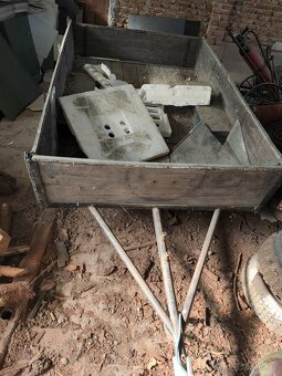 Přívěsny vozík bez tp - 4