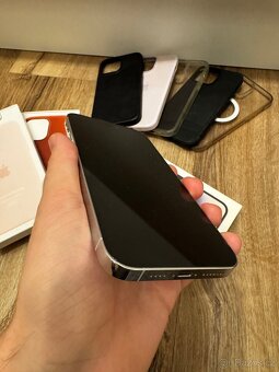 iPhone 14 Pro Max 256 GB - 4