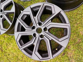 Nová alu kola Fondmetal r19 5x120 Insignia T5 T6 - 4