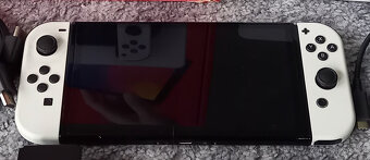 Nintendo Switch OLED White - REZERVACE - 4