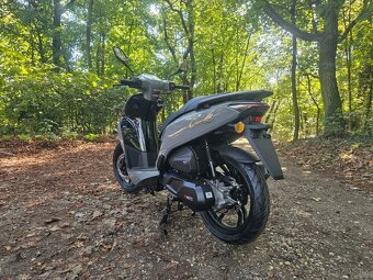 Nový skútr CORAL 125 TUMOTO - 4