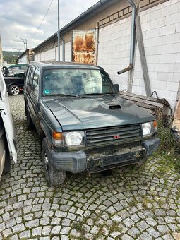 Převodovka Pajero 2,8 TD - 4