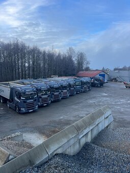 Hledáme řidiče C + E - 4