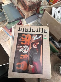 Staré časopisy - 4