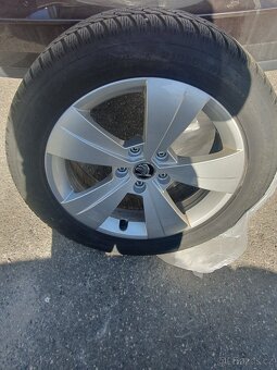 5x112 R17 Et41 Škoda Superb 3 - 4