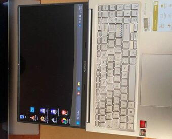 Asus Vivobook 15 M1505YA-OLED - 4