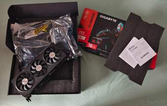 Gigabyte RX 7800 XT 16GB OC edition - 4