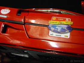 Ferrari F40 Hot Wheels 1/18 - 4
