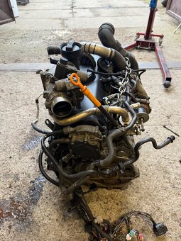 Motor - VW T5 2.5TDi 128kW - typ BPC - 4