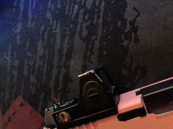 Plynová airsoft pistole Glock od značky Raven - 4