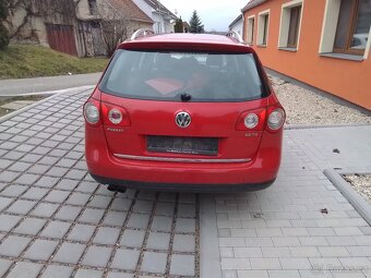 VW Passat B6 kombi Highline - 4