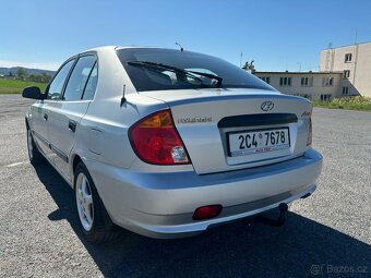 Hyundai Accent 1,3 i 63kw - 4