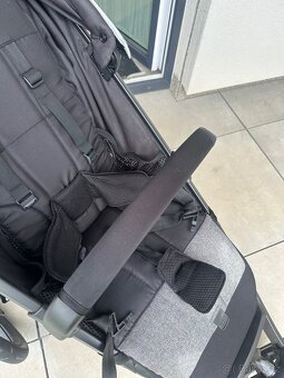 Thule Urban Glide 2 s korbou - 4