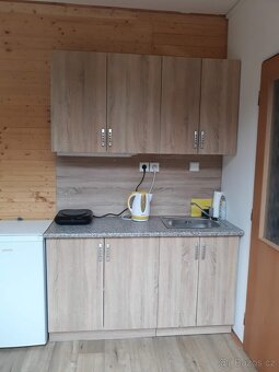 Pronájem chatky pro 2 na Slapech - 4