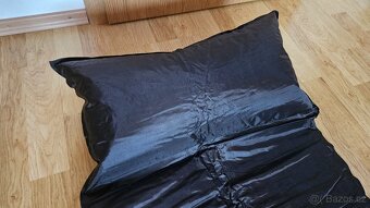 Odlehčený outdoorový dvouplášťový stan + samonafukovací kari - 4